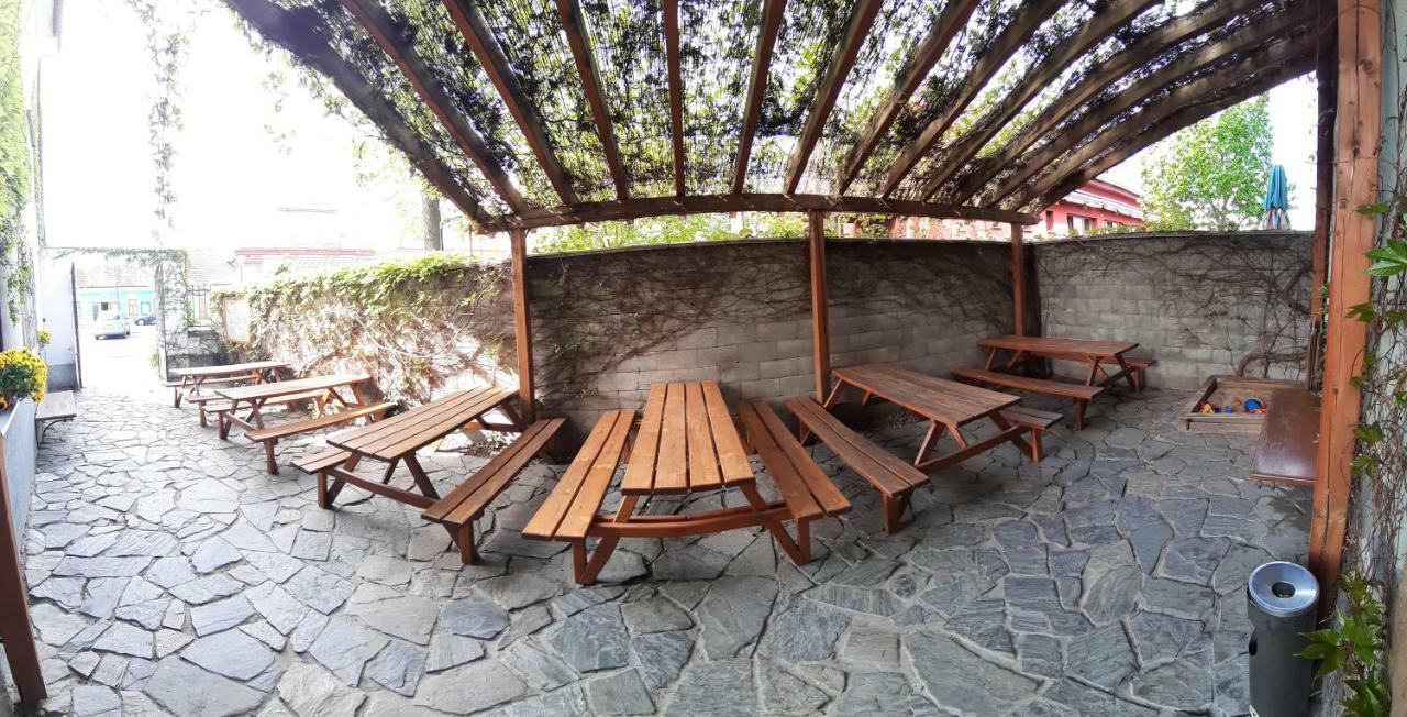 Penzion A Restaurace U Hajku Nove Dvory  Екстер'єр фото